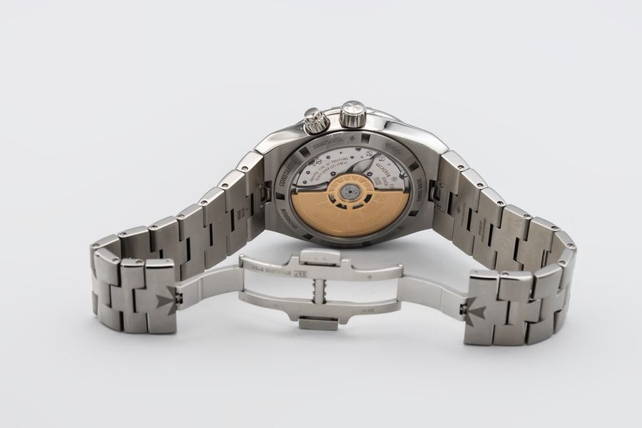 Vacheron Constantin Overseas 7900V/110A-B546